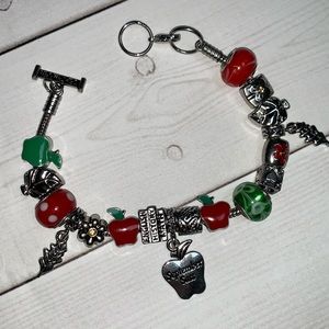 Apple/School/Teacher charm bracelet